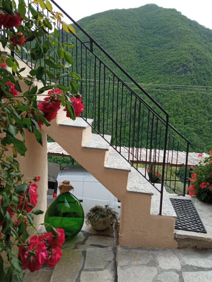 Agriturismo U'Spigu Nonna Annetta Nasino Exterior photo
